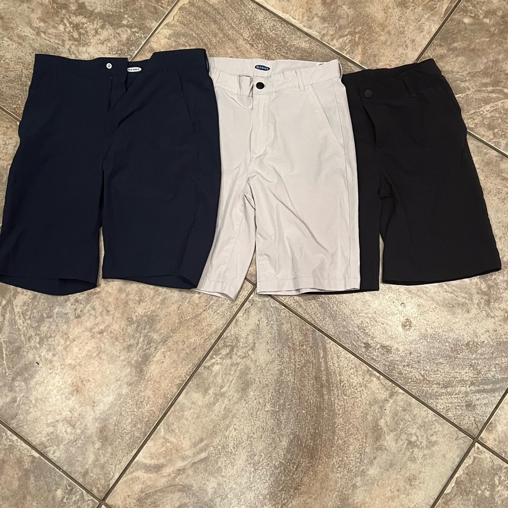 Boys old navy shorts (3 pack)